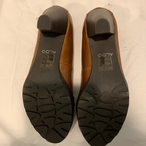 COPY - NWOT Aldo caramel brown leather pumps with stacked heels and toe buckles. - Picture 5 of 8